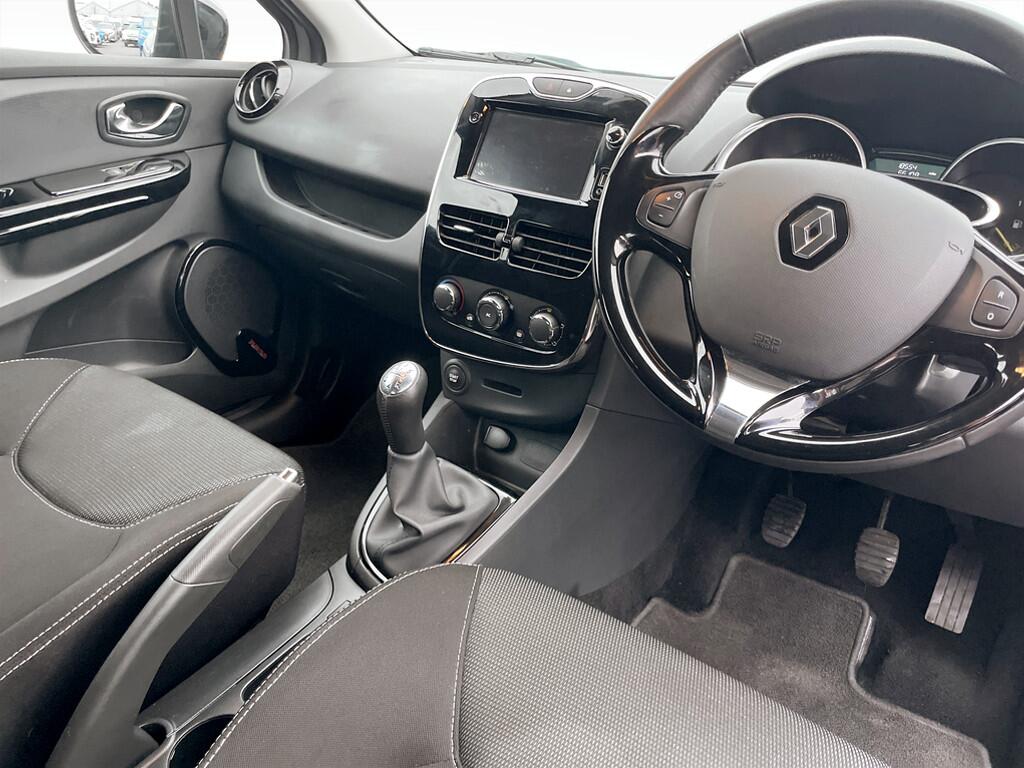 Used Renault Clio 2014 for sale - 76512839: Photo 9