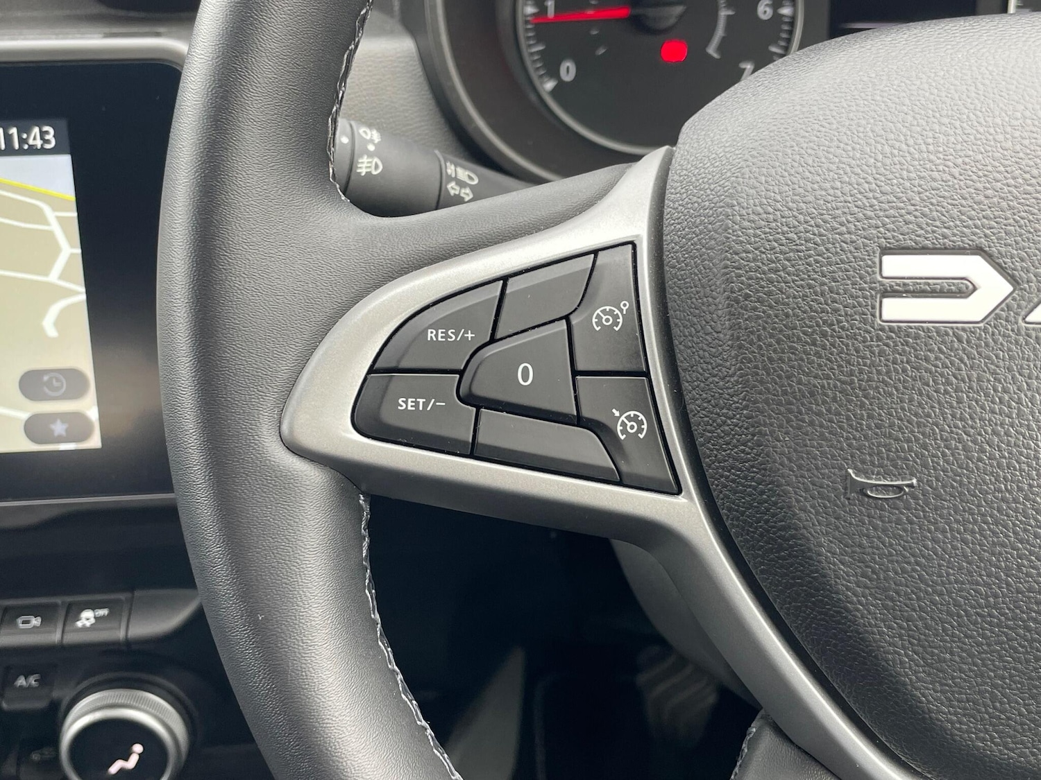 Used Dacia Duster 2023 for sale - 76246869: Photo 39