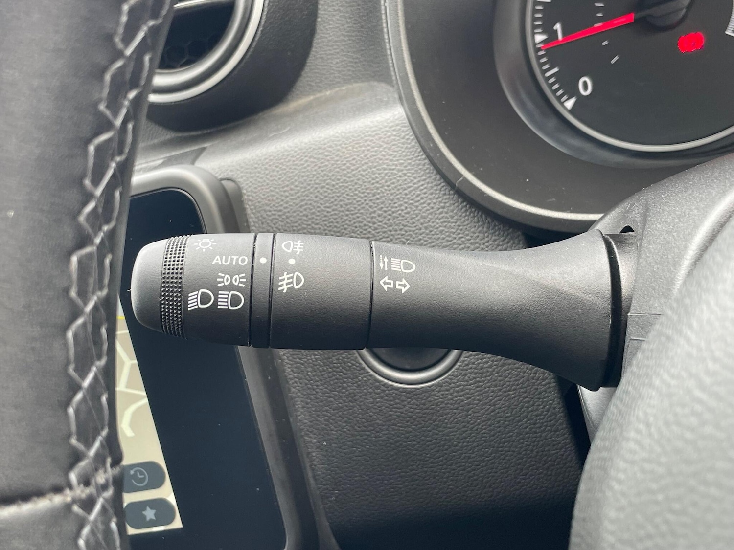 Used Dacia Duster 2023 for sale - 76246869: Photo 42