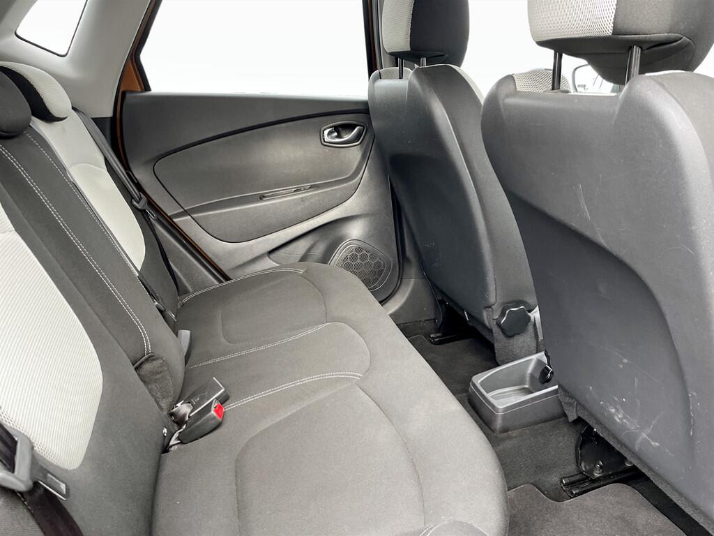 Used Renault Captur 2018 for sale - 76377216: Photo 17