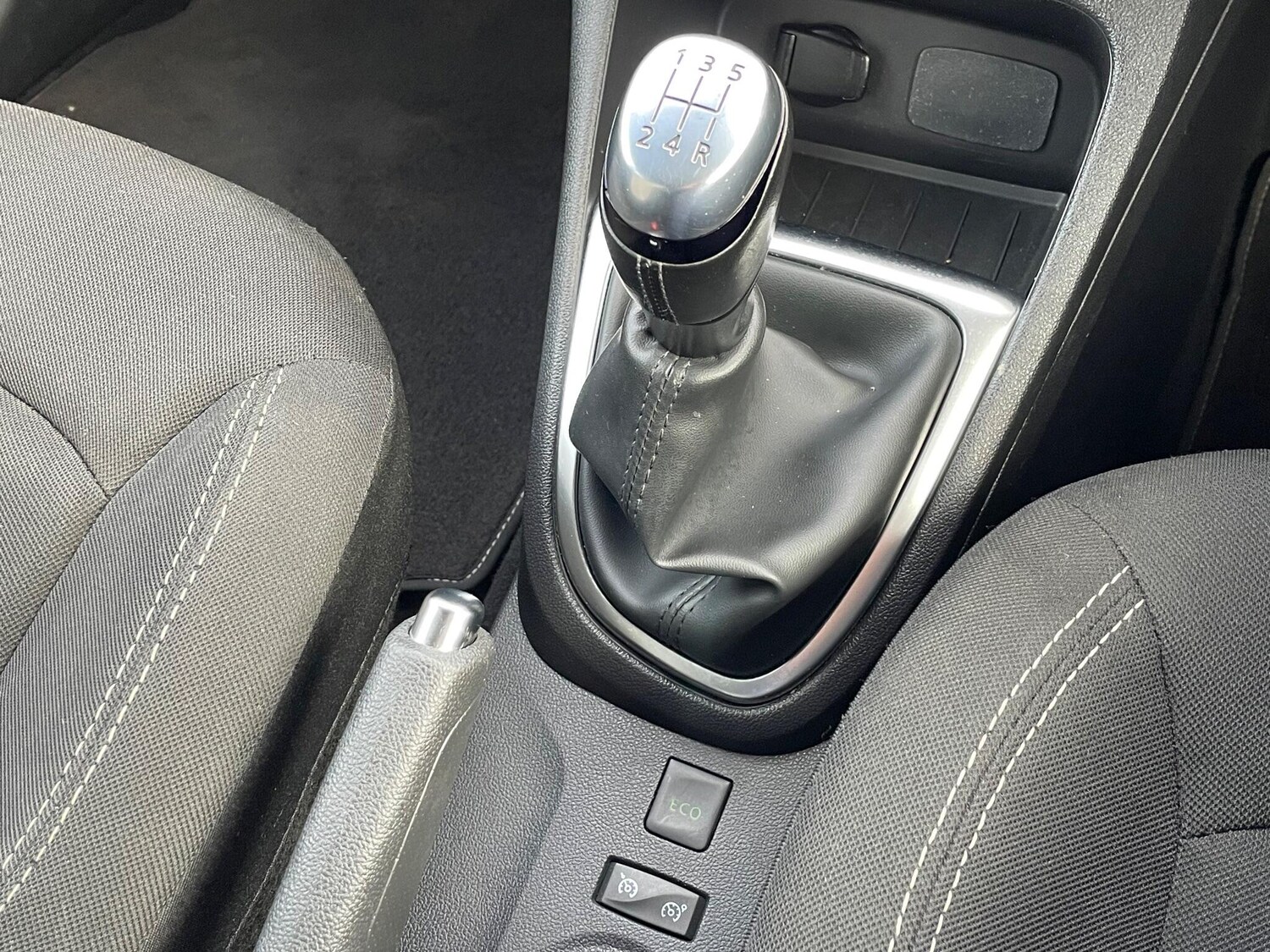 Used Renault Captur 2018 for sale - 76377216: Photo 43