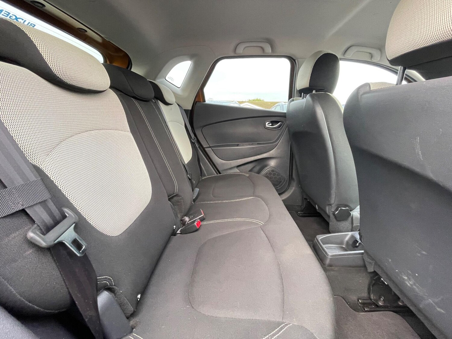 Used Renault Captur 2018 for sale - 76377216: Photo 51