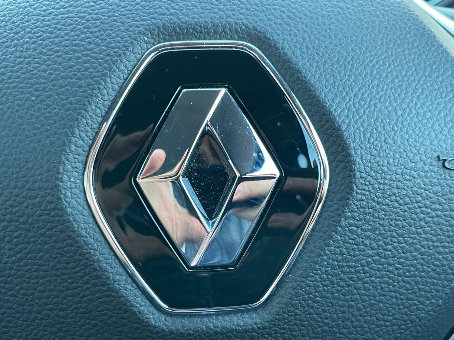 Used Renault Clio 2022 for sale - 76965635: Photo 36