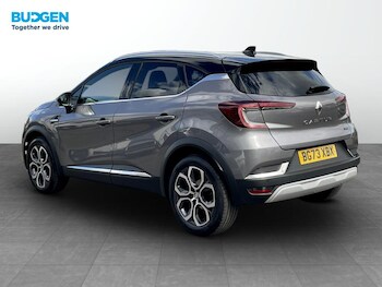 Used Renault Captur 2023 for sale - 75696742: Photo