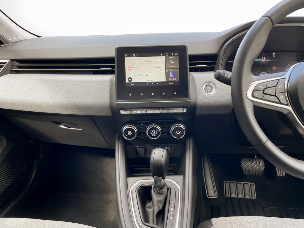 Used Renault Clio 2025 for sale - 77646810: Photo 12