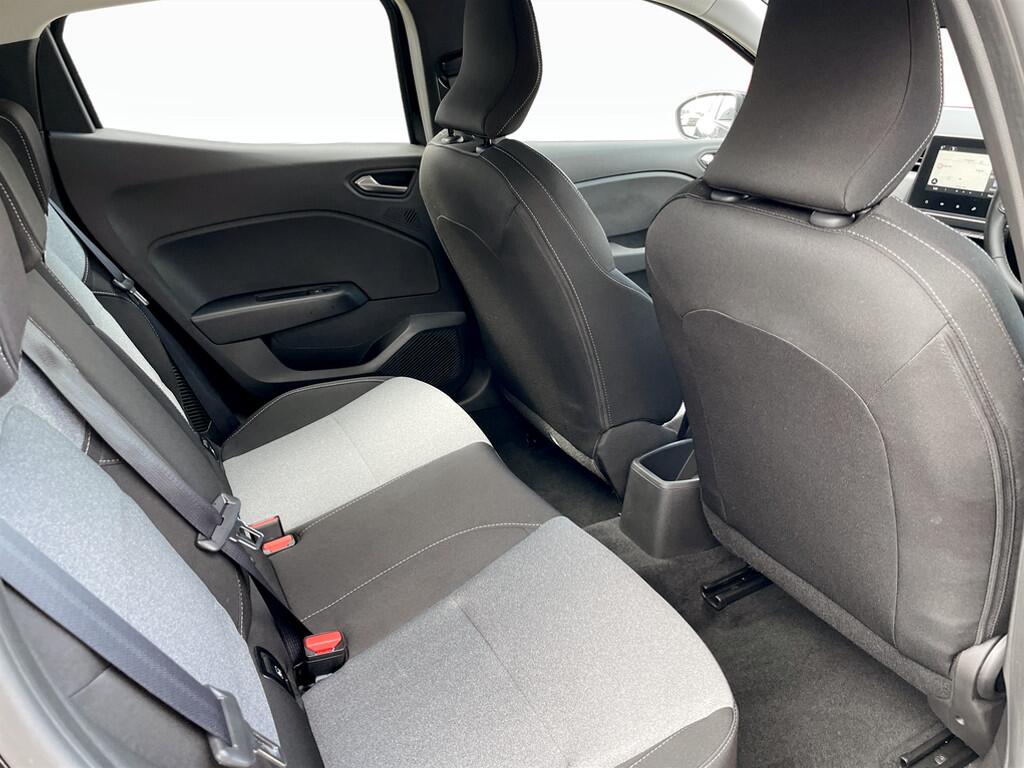 Used Renault Clio 2025 for sale - 77646810: Photo 16