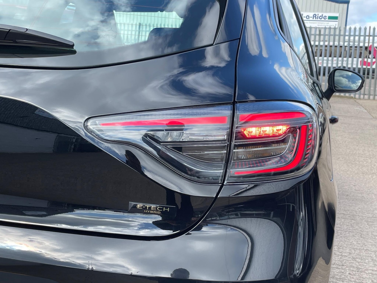 Used Renault Clio 2025 for sale - 77646810: Photo 29