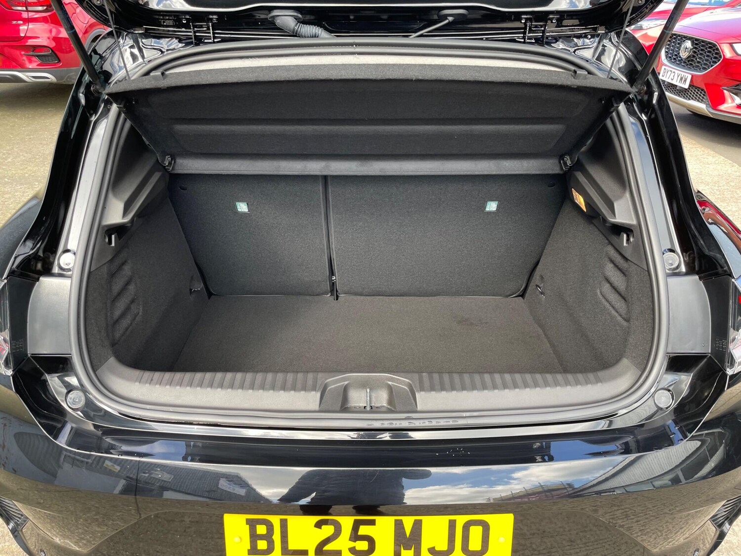 Used Renault Clio 2025 for sale - 77646810: Photo 31