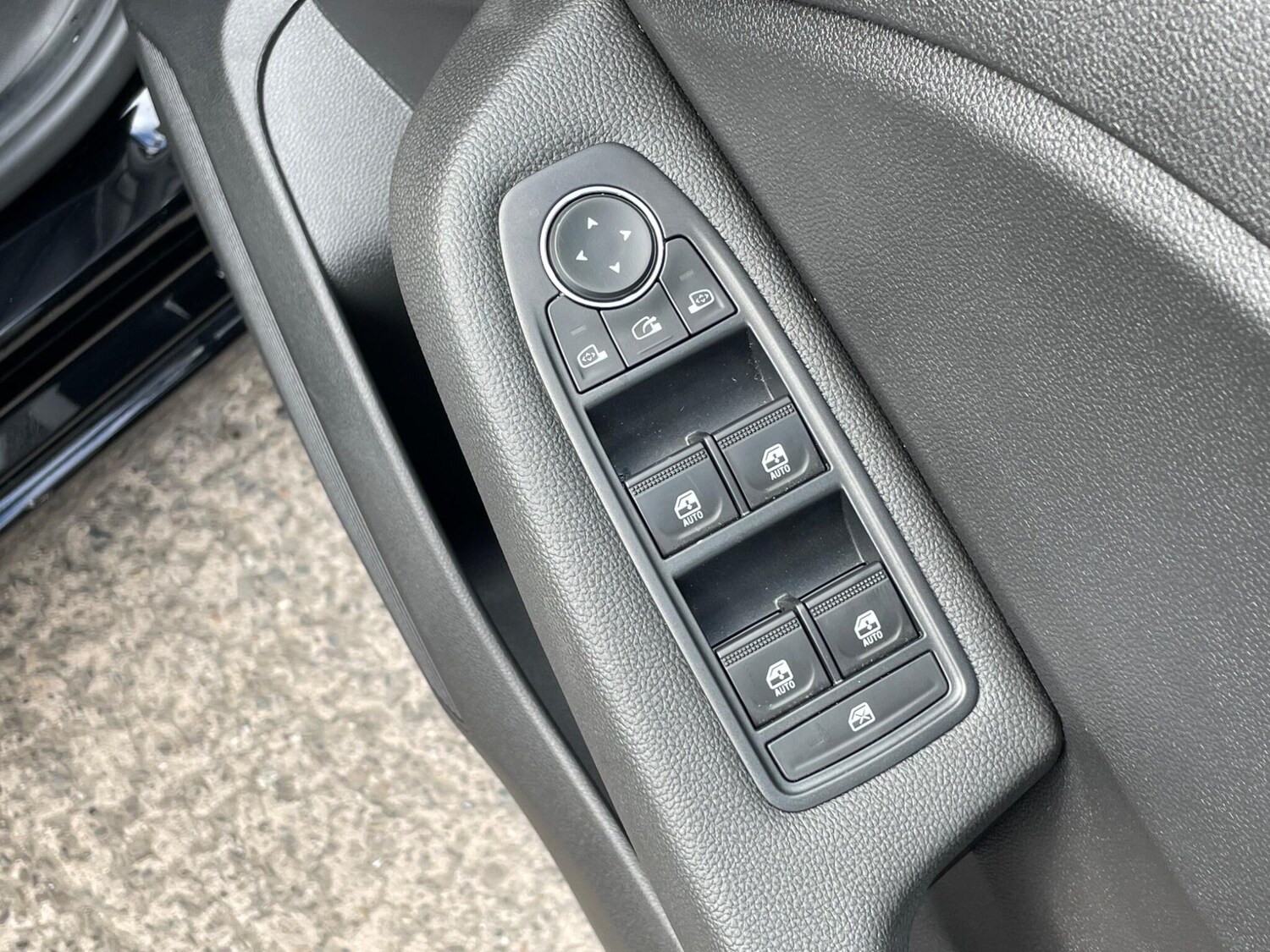 Used Renault Clio 2025 for sale - 77646810: Photo 34