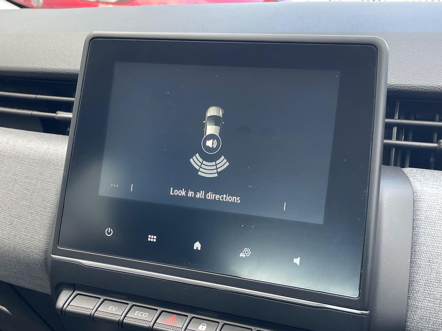 Used Renault Clio 2025 for sale - 77646810: Photo 47