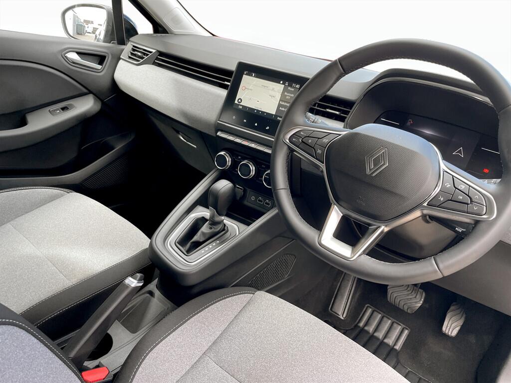 Used Renault Clio 2025 for sale - 77646810: Photo 9