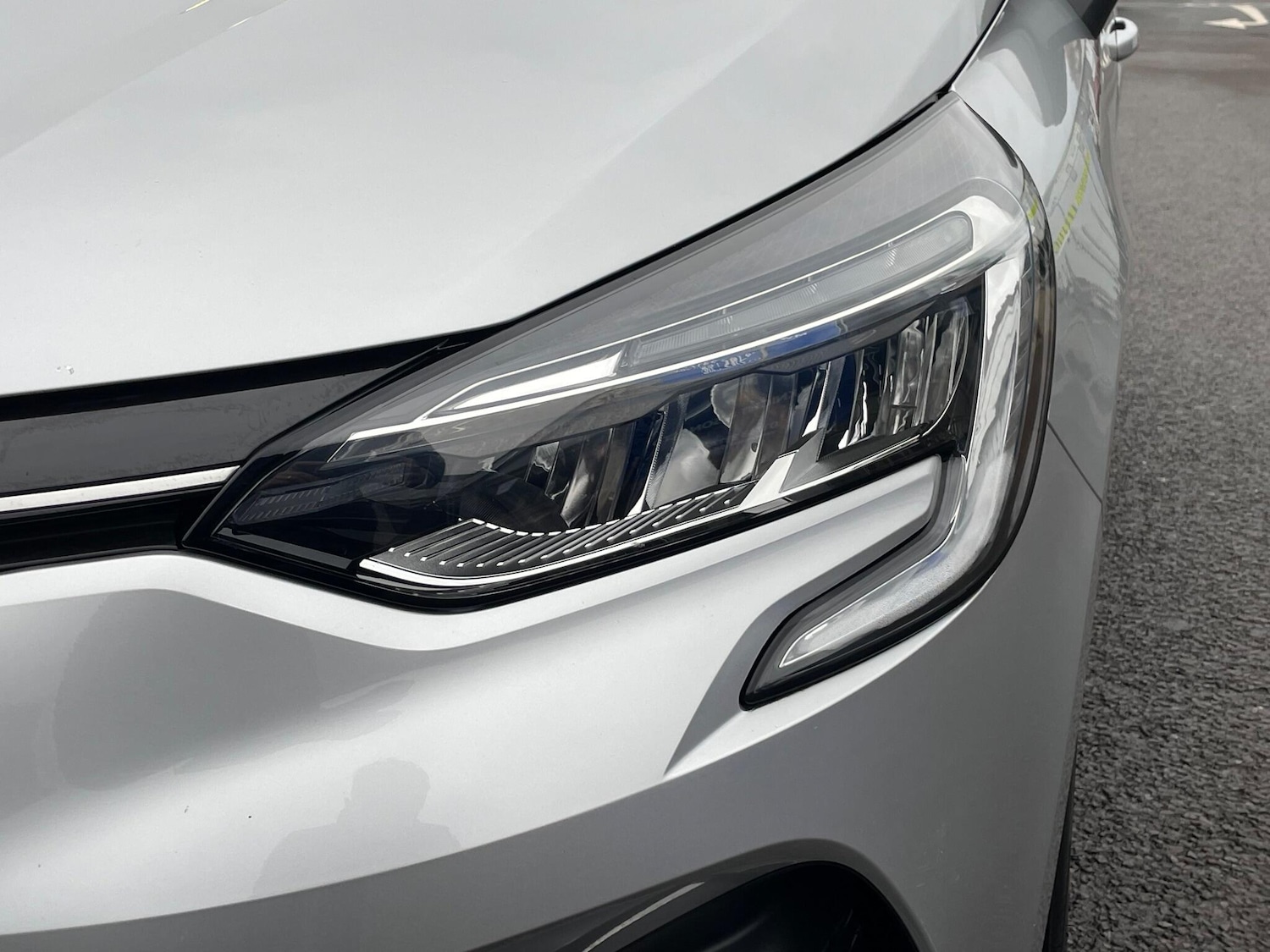 Used Renault Clio 2020 for sale - 76512122: Photo 22