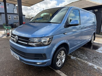 Used Volkswagen Transporter 2016 for sale - 79166224: Photo