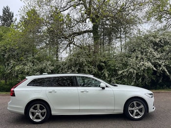 Used Volvo V90 2022 for sale - 79574146: Photo