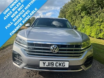 Used Volkswagen Touareg 2019 for sale - 79166479: Photo
