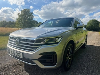 Used Volkswagen Touareg 2019 for sale - 79166479: Photo