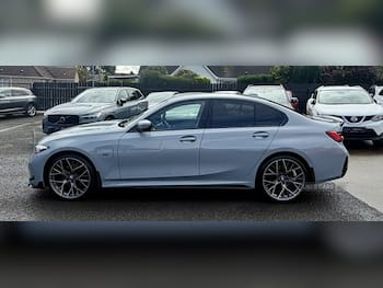 Used BMW 3 Series 2023 for sale - 79742520: Photo