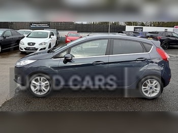 Used Ford Fiesta 2015 for sale - 77613483: Photo