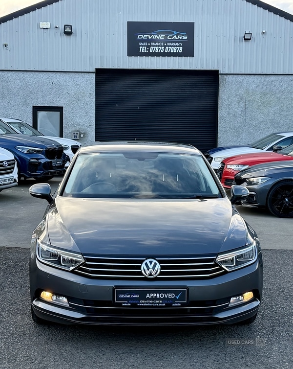 Used Volkswagen Passat 2017 for sale - 77825428: Photo 2