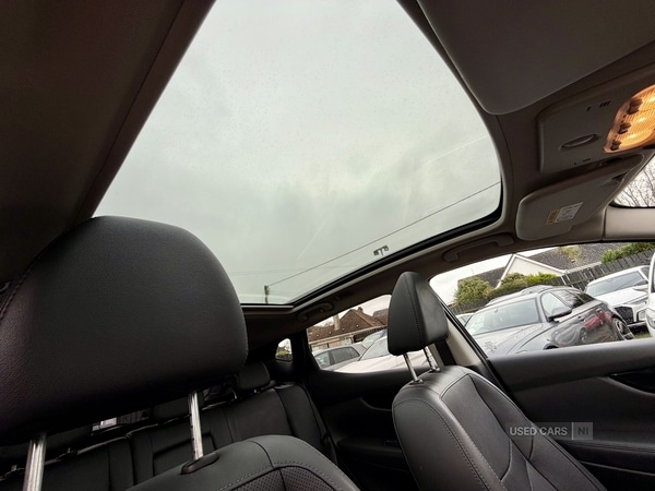 Used Nissan Qashqai 2015 for sale - 77479797: Photo 11