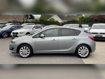 Used Vauxhall Astra 2012 for sale - 76458246: Photo