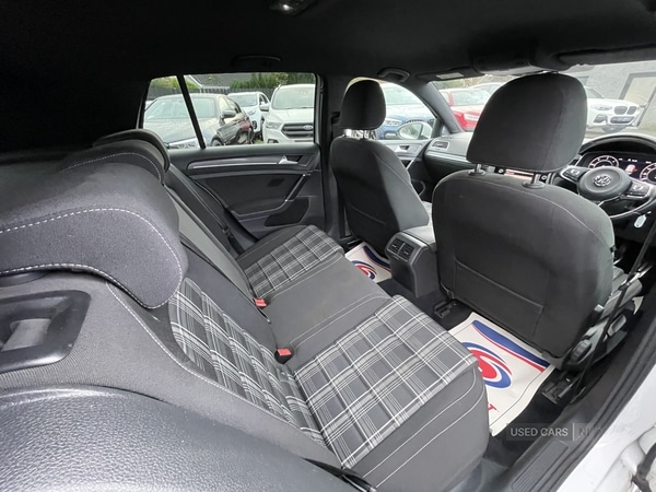 Used Volkswagen Golf 2017 for sale - 77121008: Photo 10