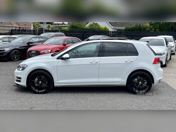 Used Volkswagen Golf 2016 for sale - 75142282: Photo
