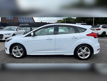 Used Ford Focus 2015 for sale - 79541081: Photo
