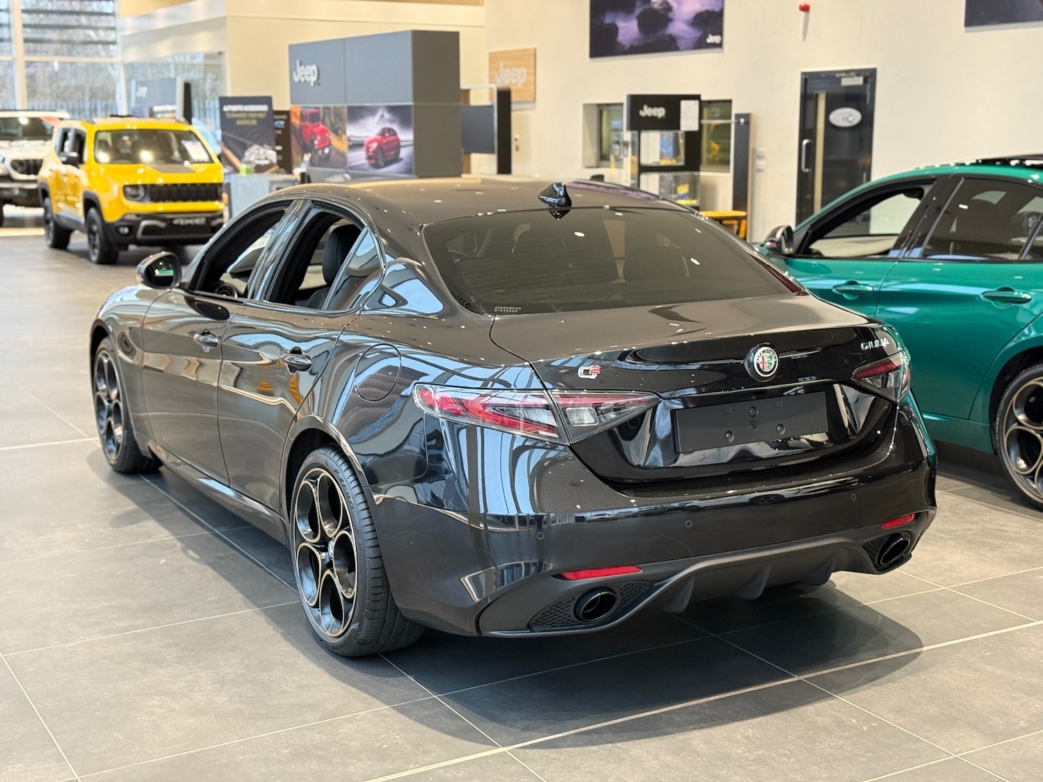 Used Alfa Romeo Giulia for sale - 76869373: Photo 11