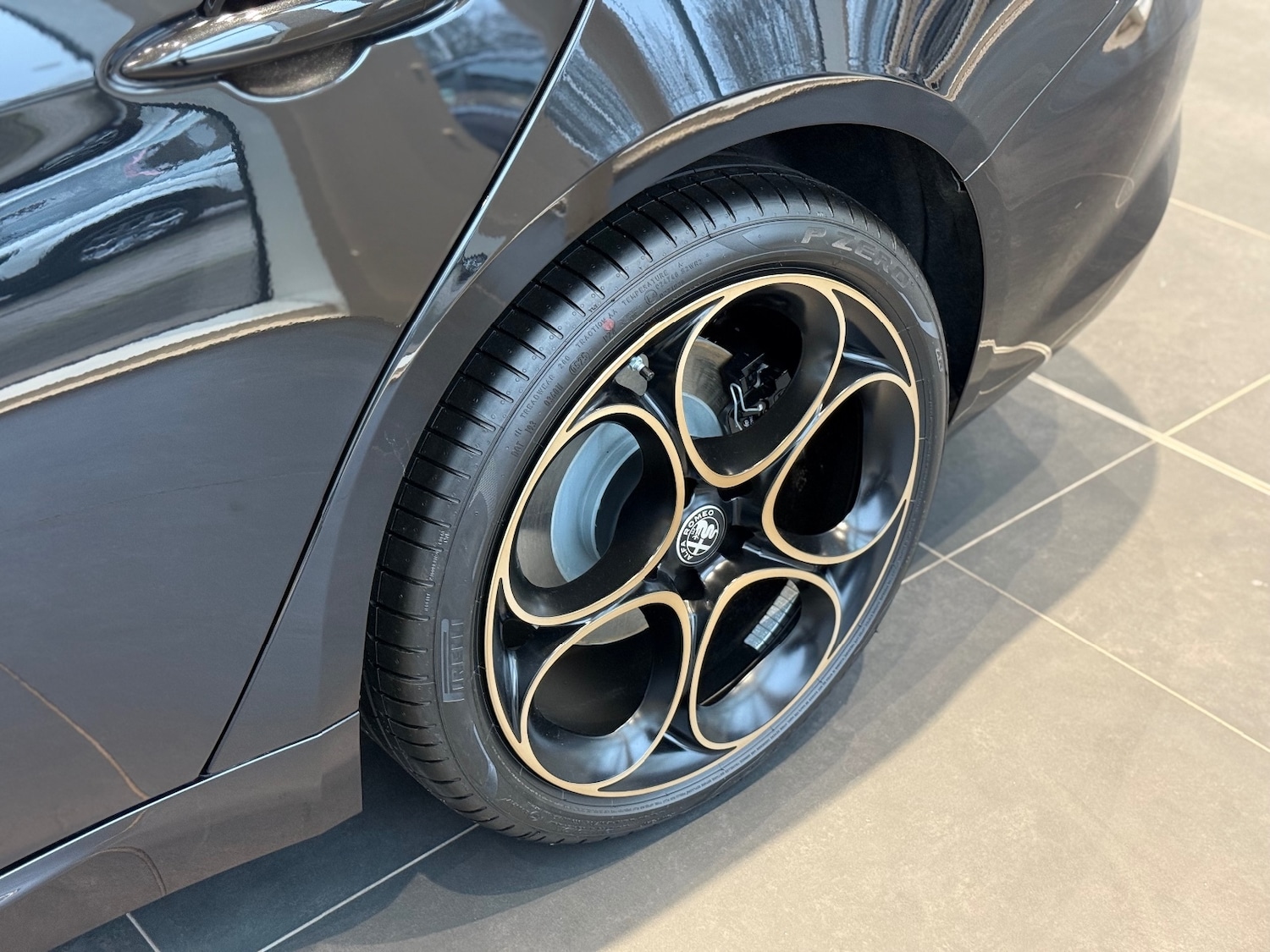 Used Alfa Romeo Giulia for sale - 76869373: Photo 17