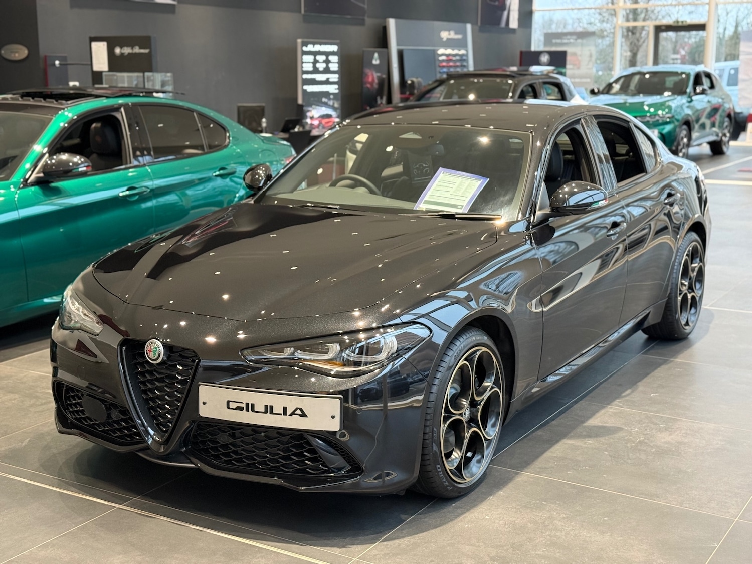 Used Alfa Romeo Giulia for sale - 76869373: Photo 3