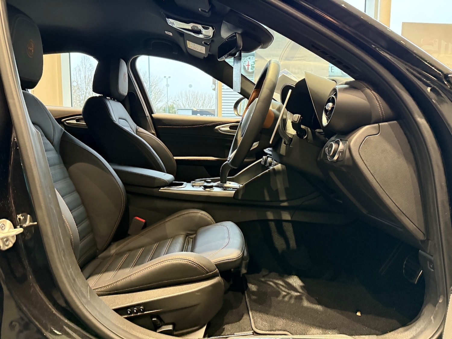 Used Alfa Romeo Giulia for sale - 76869373: Photo 8