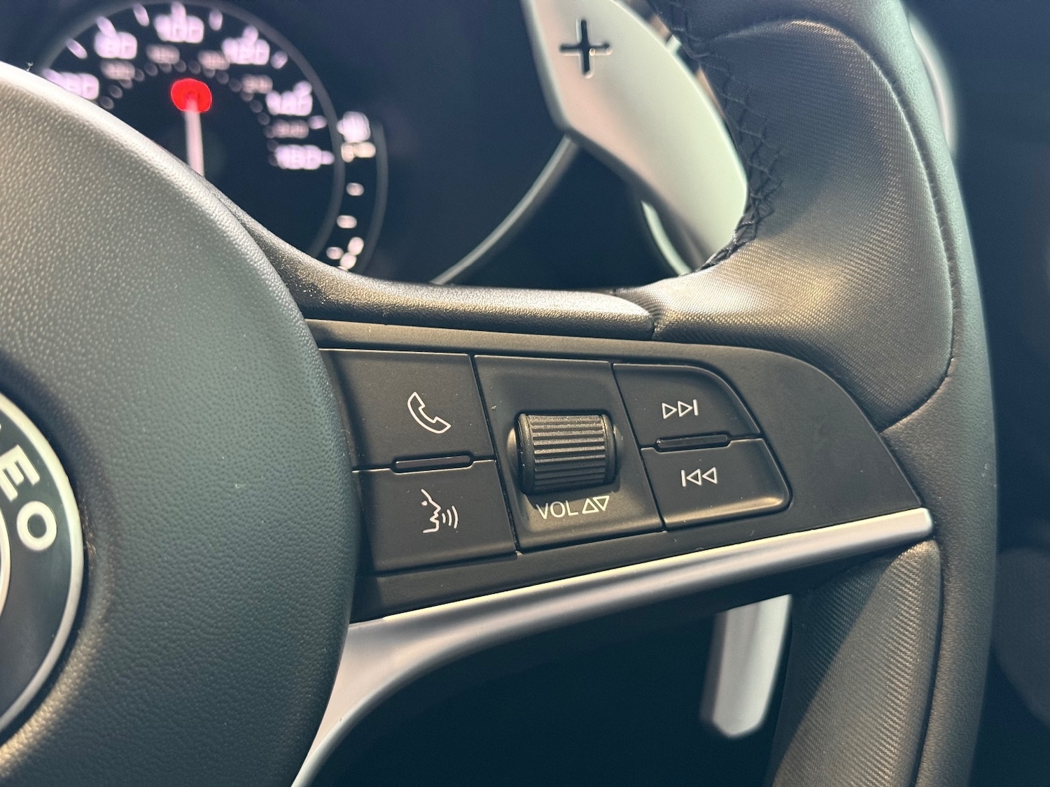 Used Alfa Romeo Giulia 2018 for sale - 75354846: Photo 31