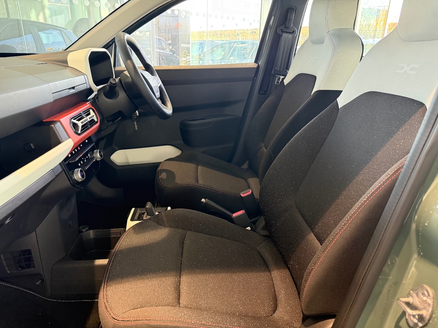 Used Dacia Spring 2025 for sale - 76869621: Photo 32