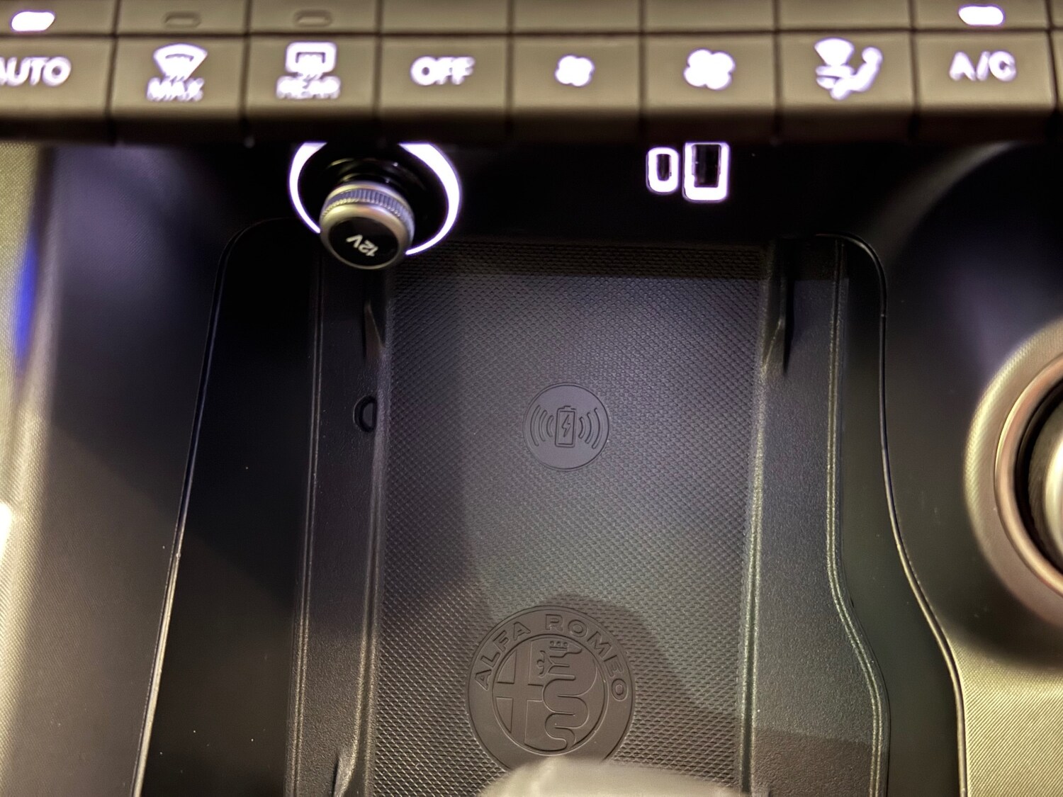 Used Alfa Romeo Tonale 2023 for sale - 76872019: Photo 42