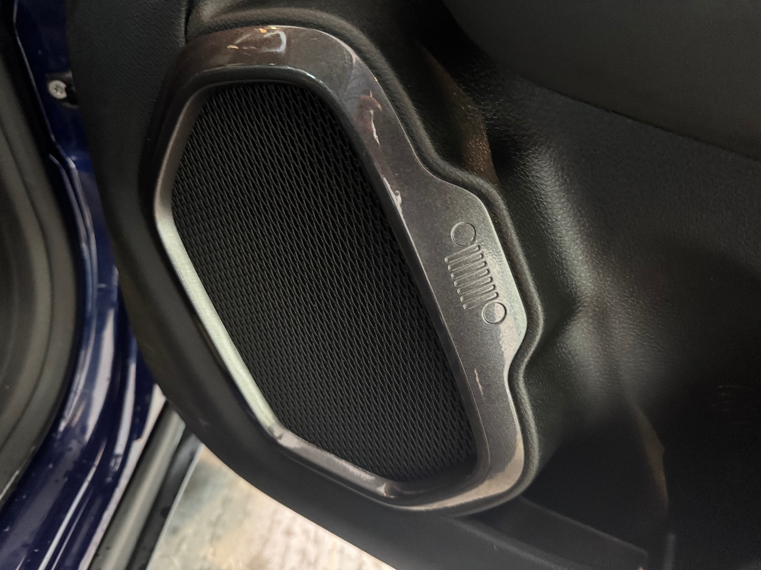 Used Jeep Renegade 2021 for sale - 76868681: Photo 30