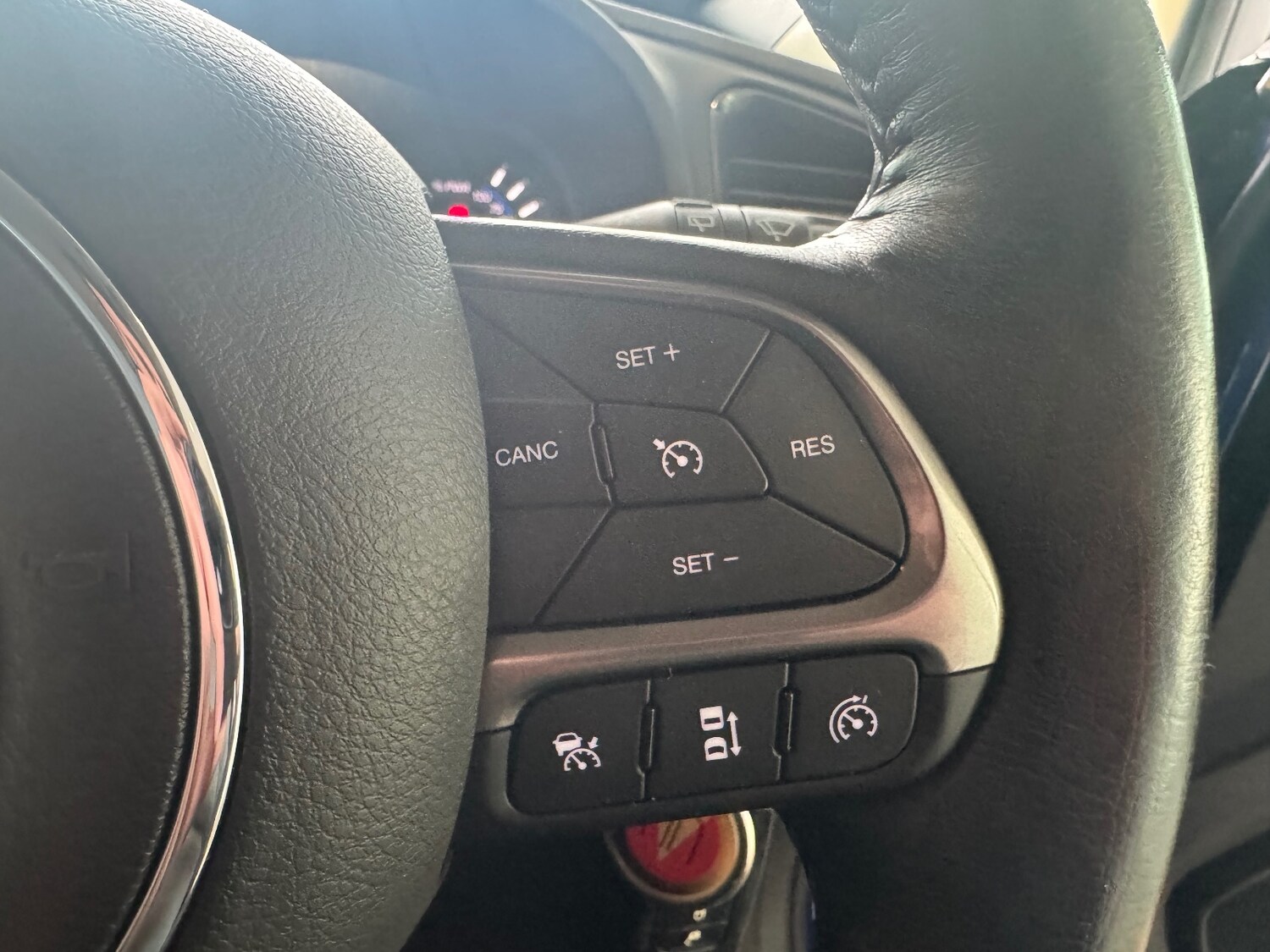 Used Jeep Renegade 2021 for sale - 76868681: Photo 33