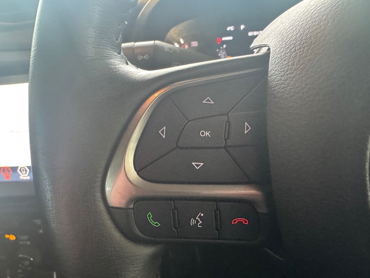 Used Jeep Renegade 2021 for sale - 76868681: Photo 34