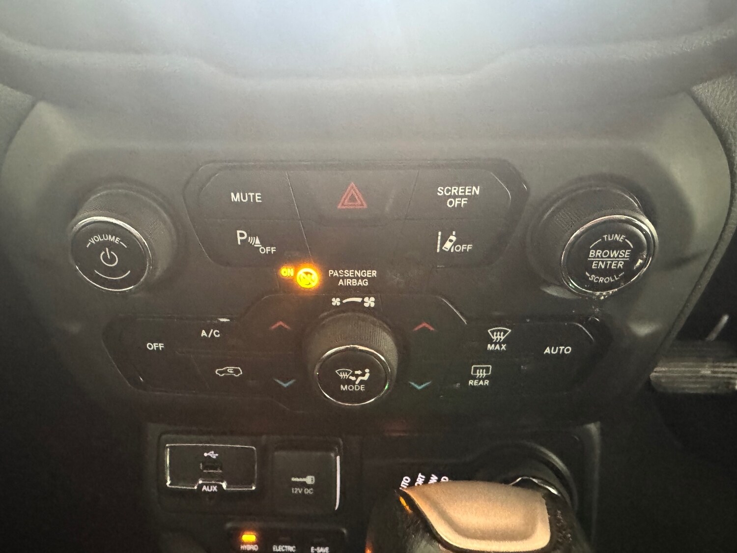 Used Jeep Renegade 2021 for sale - 76868681: Photo 39