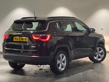 Used Jeep Compass 2021 for sale - 76870759: Photo