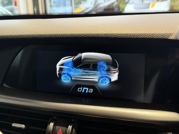 Used Alfa Romeo Stelvio 2019 for sale - 76241742: Photo 17