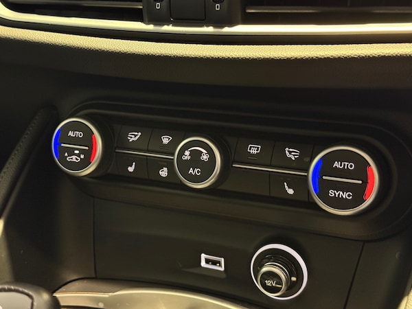 Used Alfa Romeo Stelvio 2019 for sale - 76241742: Photo 23
