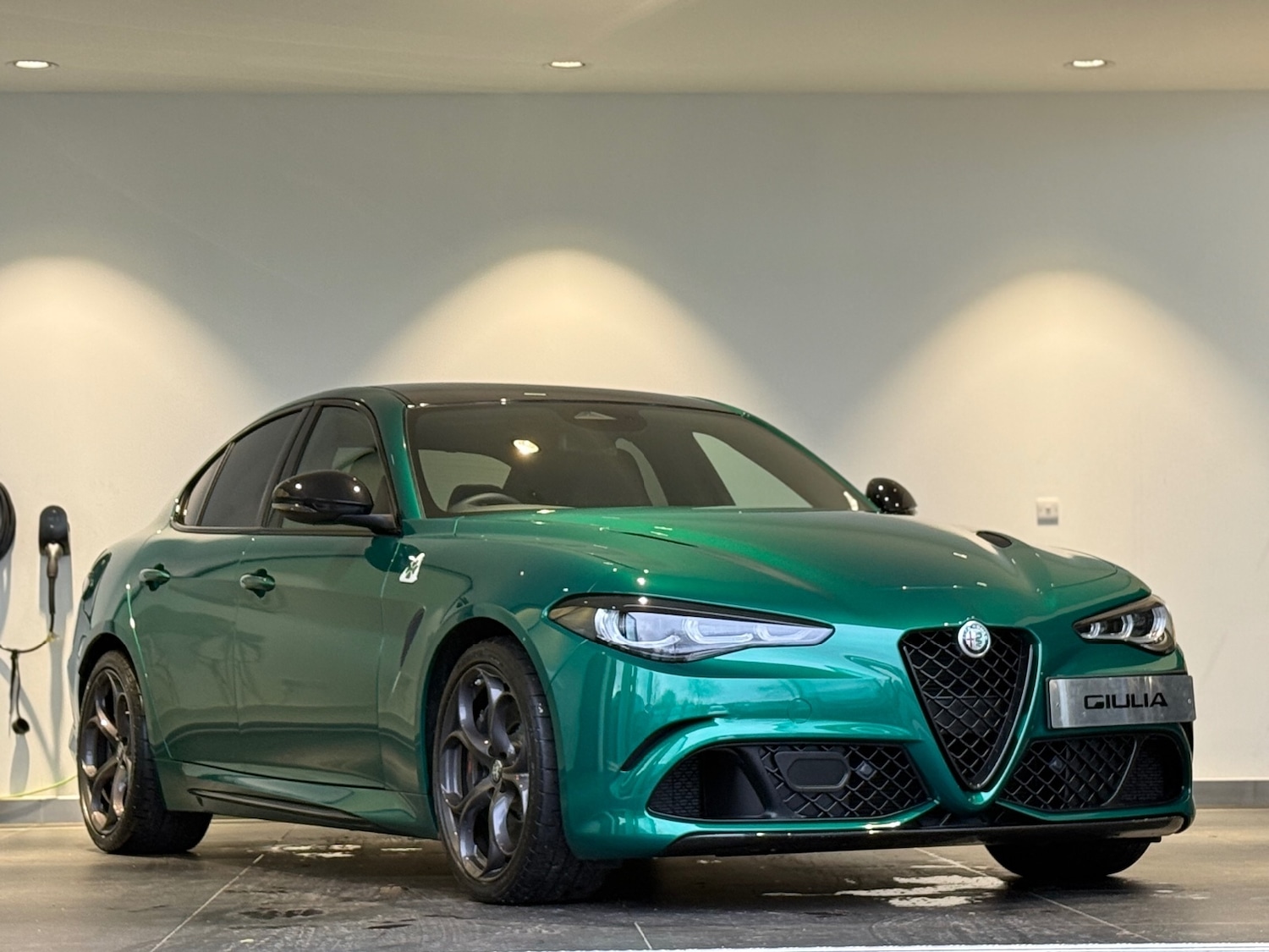Used Alfa Romeo Giulia for sale - 77539716: Photo 2