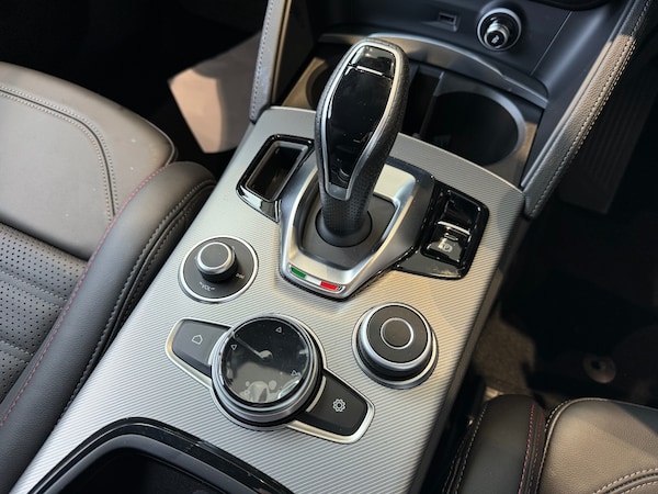 Used Alfa Romeo Stelvio 2025 for sale - 75565520: Photo 24