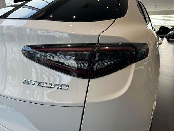 Used Alfa Romeo Stelvio 2025 for sale - 75565520: Photo 9