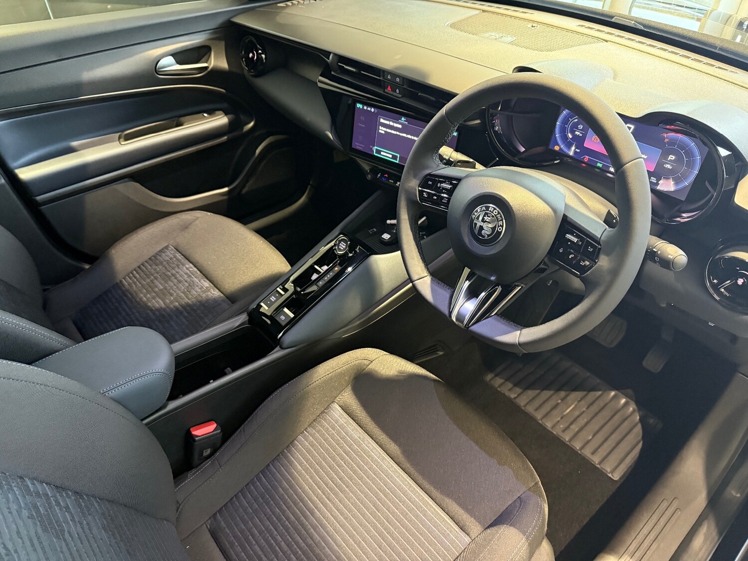 Used Alfa Romeo Junior 2025 for sale - 76869222: Photo 13