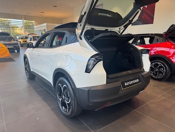 Used Alfa Romeo Junior 2025 for sale - 75602740: Photo