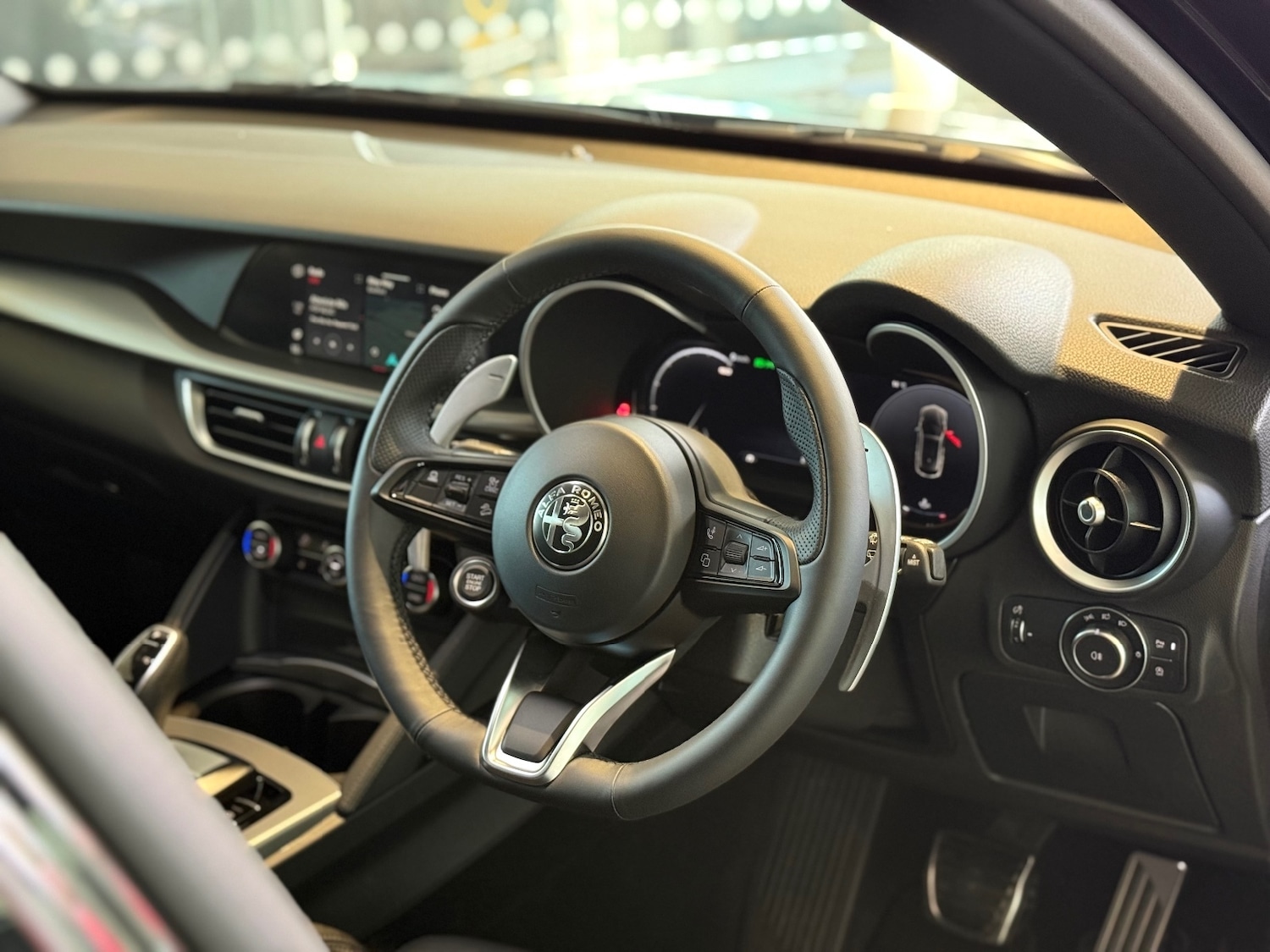 Used Alfa Romeo Stelvio 2025 for sale - 76872422: Photo 11