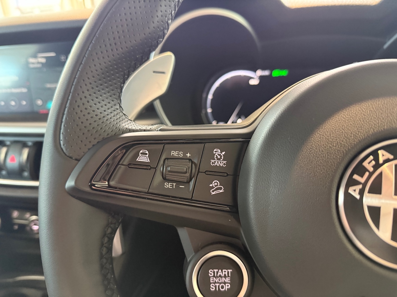 Used Alfa Romeo Stelvio 2025 for sale - 76872422: Photo 12