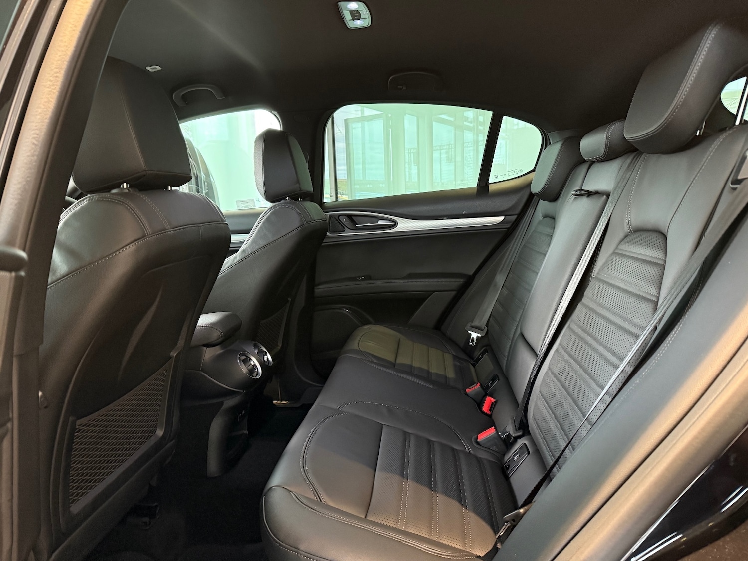 Used Alfa Romeo Stelvio 2025 for sale - 76872422: Photo 14